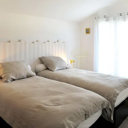 Holiday home Mon Poussin By Interhome Saint-Vivien-de-Medoc